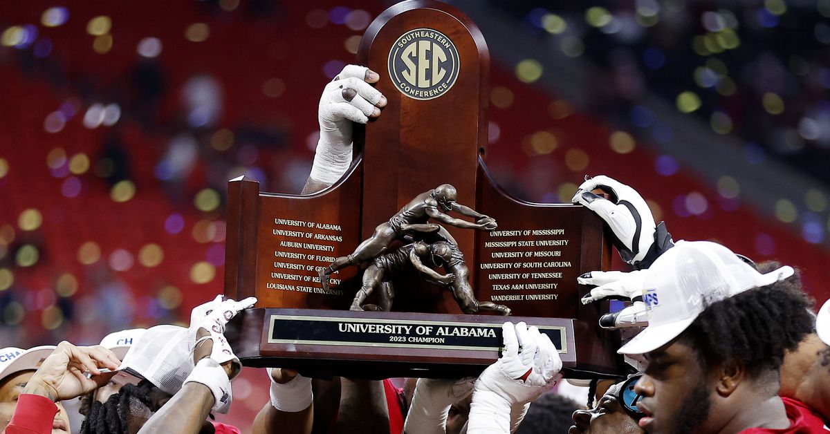 2024 SEC Football Media Poll, All-SEC Team