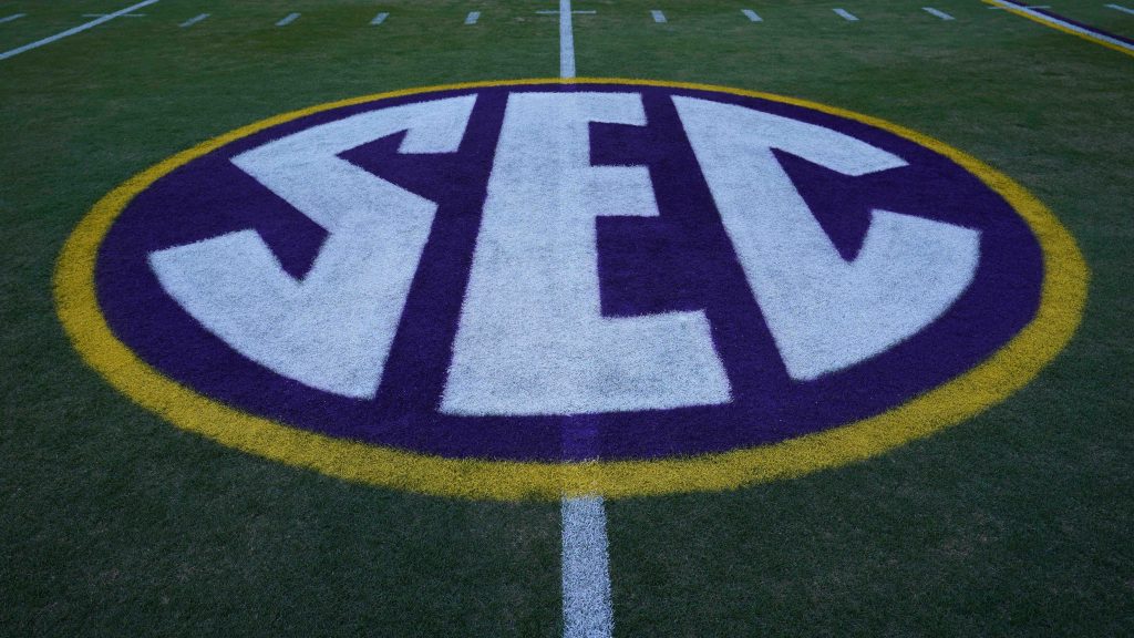 Updated SEC football standings after Week 9’s action