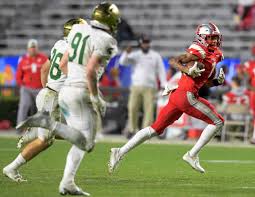 Lacey Fires 5 TDs in First Half as Saraland Sets School Record with 11th Straight Win