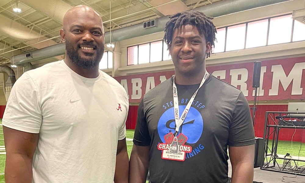 Why Birmingham 4-Star DL Vodney Cleveland believes Alabama can make him great