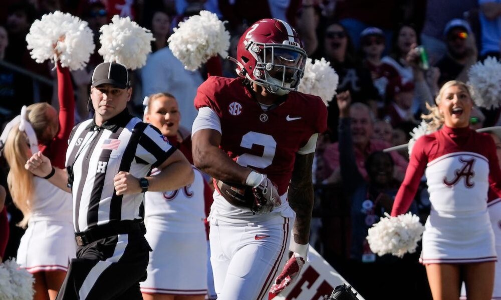 WATCH: Alabama freshman DB launches football at Auburn player after Iron Bowl