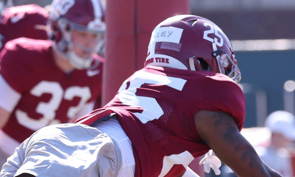 Alabama redshirt freshman DB plans to enter transfer portal