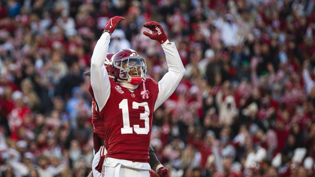 Alabama football DB Malachi Moore shares emotional message with fans