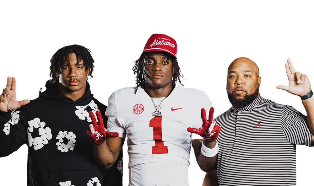 4-Star RB Akylin Dear signs to play football at Alabama