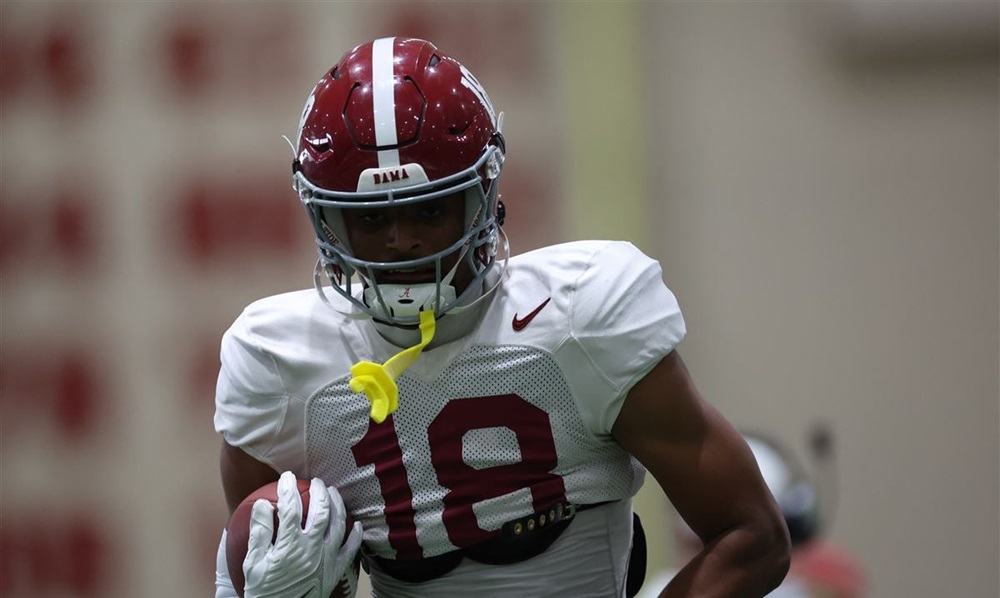 Former Alabama WR commits to SEC program