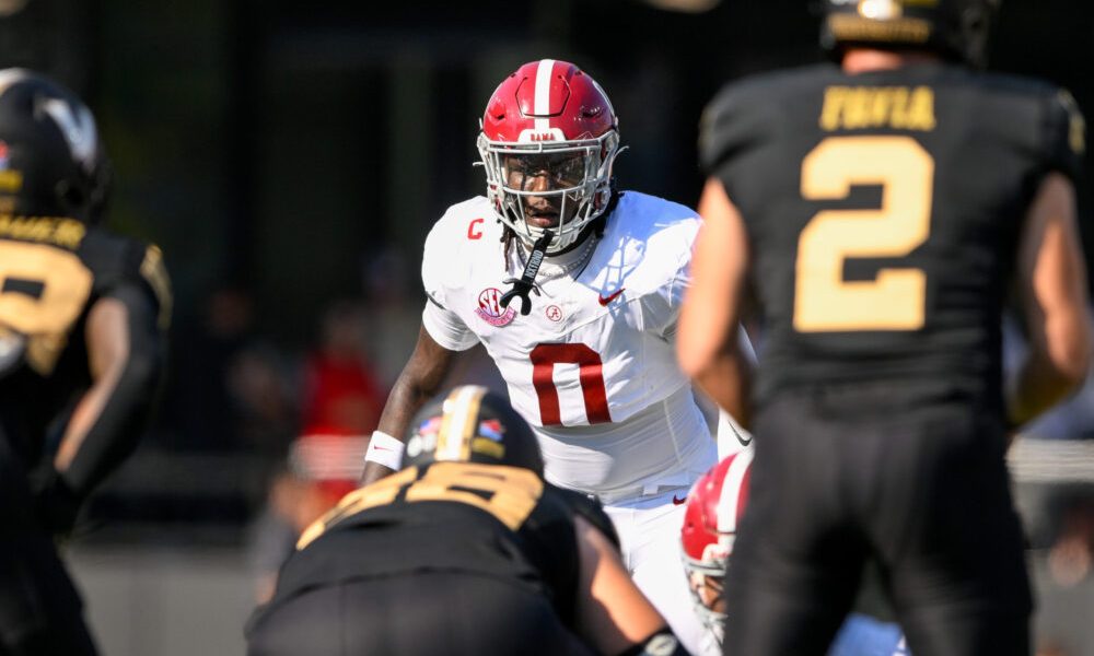 What does Deontae Lawson’s return mean for Alabama’s defense in 2025?