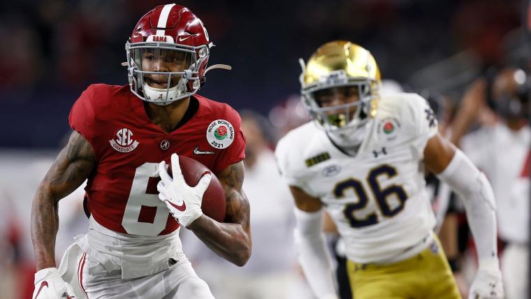 Wide receivers and the Heisman Trophy: DeVonta Smith can join exclusive fraternity with win The Heisman Trophy has an averse relationship with wide receivers during its 85-year history. Here's why Alabama's DeVonta Smith is differen…  JANUARY 5, 2021 • SPORTINGNEWS.COM