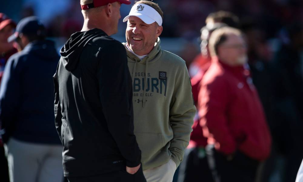 Former Alabama QB tells why Alabama is flourishing in recruiting while Auburn struggles