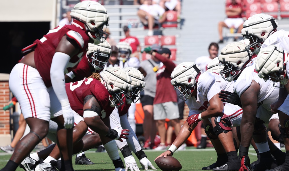 Alabama football walk-on OL earns scholarship